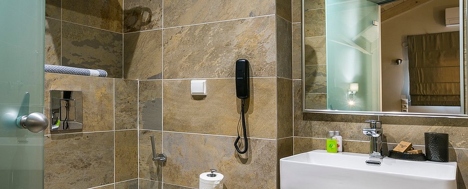 Kefalonia hotels: Skala, 2 bedroom apartments, swimming pool, sea view, bar. Pieno di Luce 