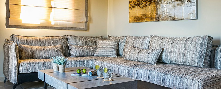 Kefalonia hotels: Skala, 2 bedroom apartments, swimming pool, sea view, bar. Pieno di Luce 