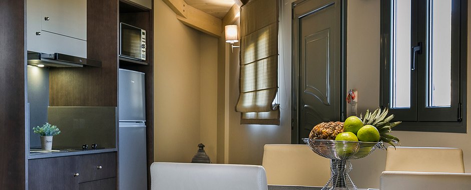 Kefalonia hotels: Skala, 2 bedroom apartments, swimming pool, sea view, bar. Pieno di Luce 